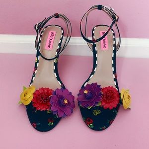 Betsey Johnson Floral Heels (Brand New w/o box)